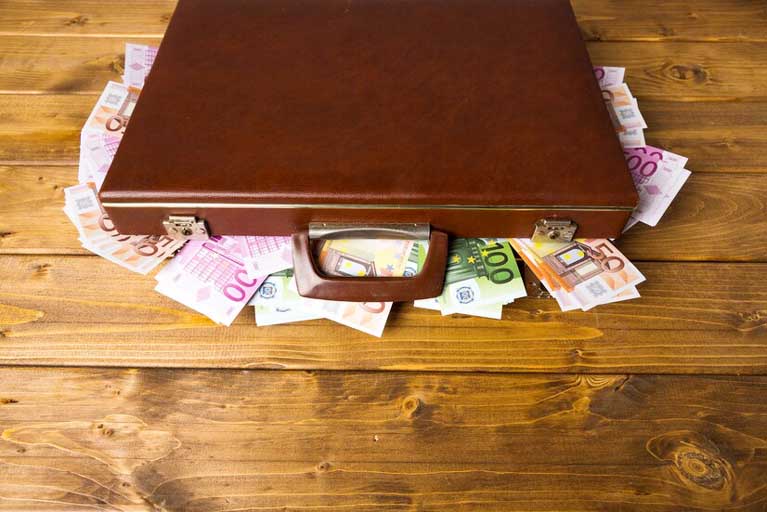 $3 Billion Kidnapping Lawsuit: Biggers Sued Popular Wrestler and Actor Johnson 2 $3 Billion Kidnapping Lawsuit